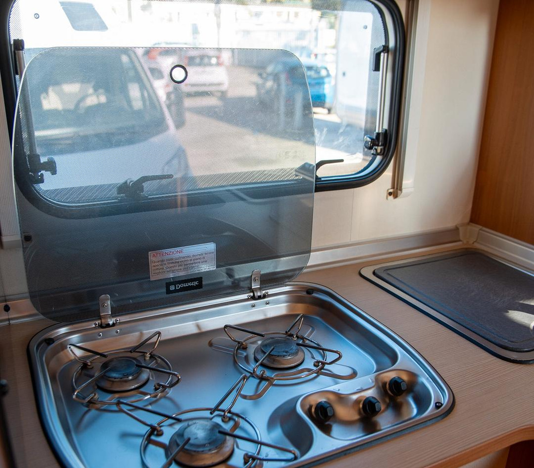 Camping-car intégral Bürstner BURSTNER VISEO I 726: photos 8