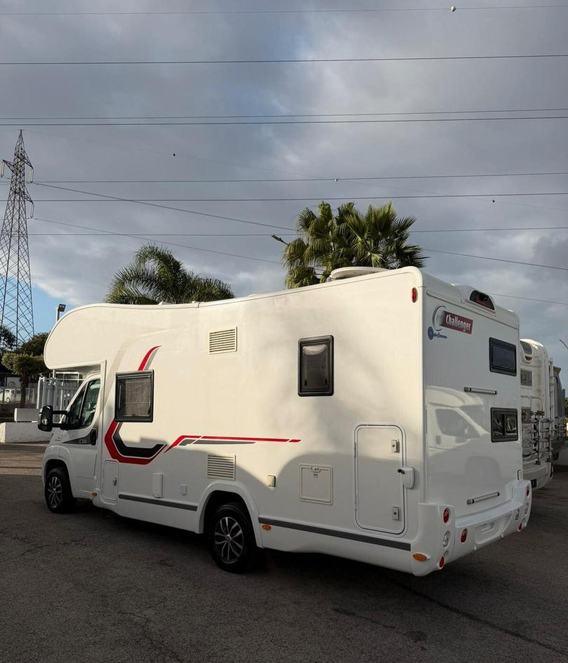 Challenger C 256 - Camping-car capucine: photos 3 Challenger C 256 - Camping-car capucine: photos 3
