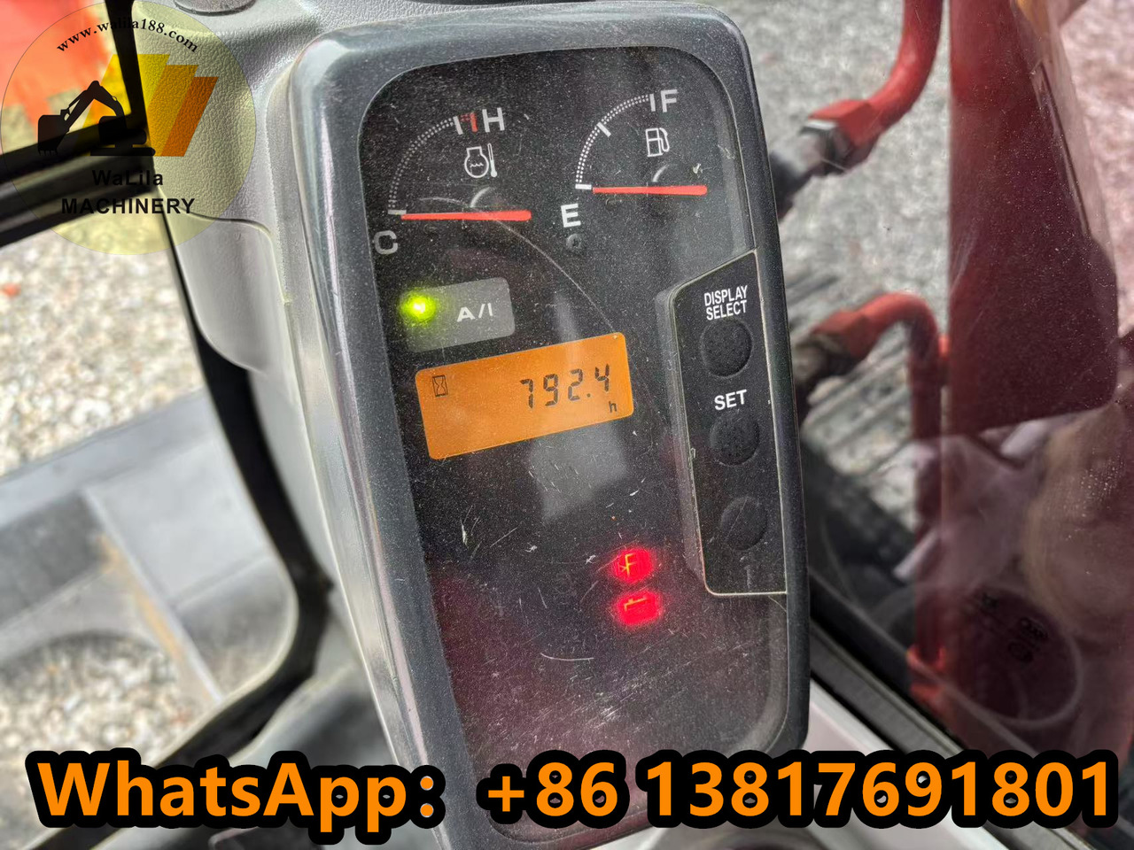 HITACHI ZX70 - Mini pelle: photos 5 HITACHI ZX70 - Mini pelle: photos 5