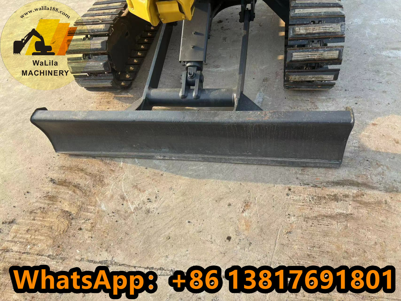 KOMATSU PC35MR - Mini pelle: photos 4 KOMATSU PC35MR - Mini pelle: photos 4
