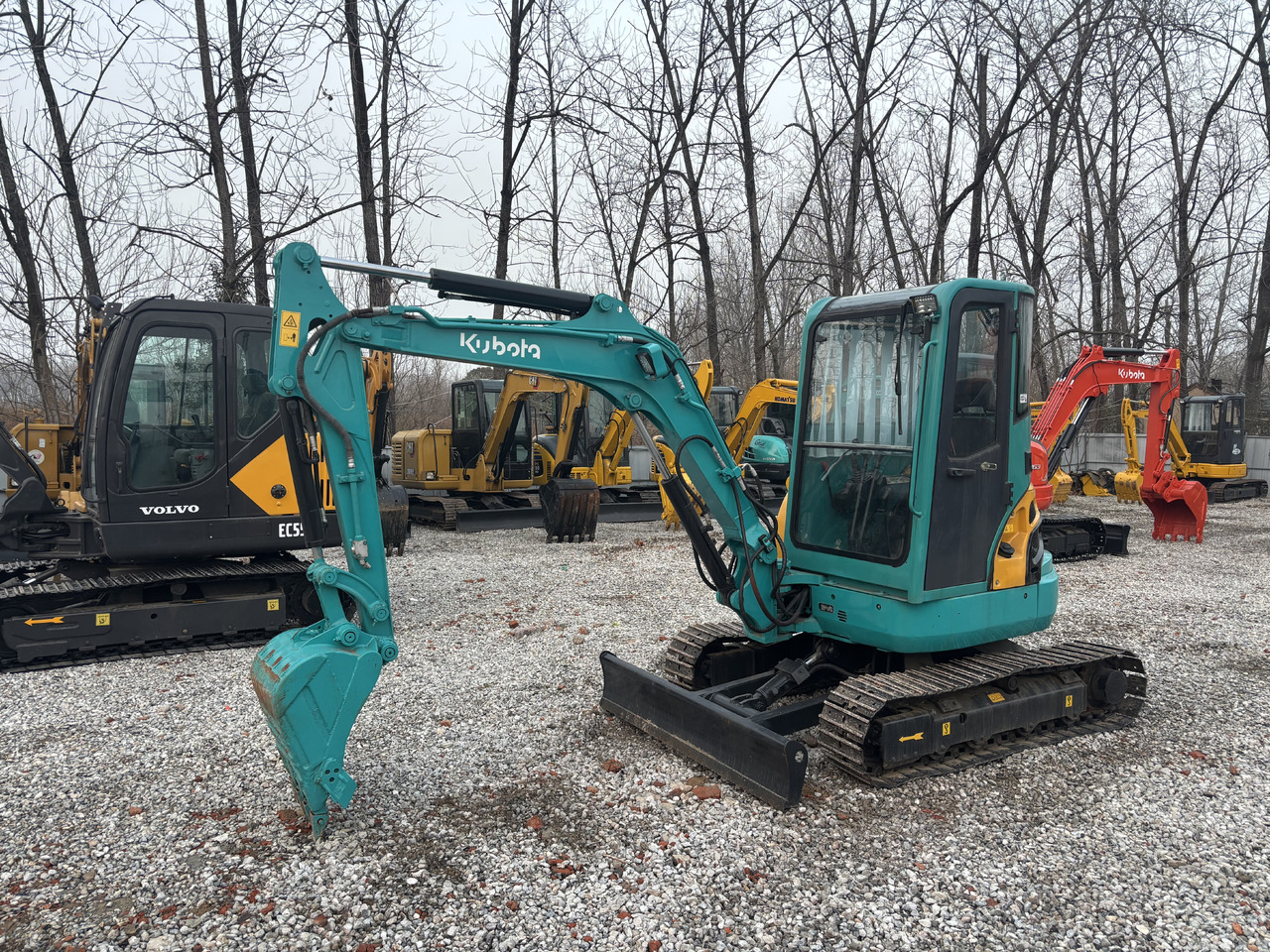 KUBOTA U35 - Mini pelle: photos 4 KUBOTA U35 - Mini pelle: photos 4