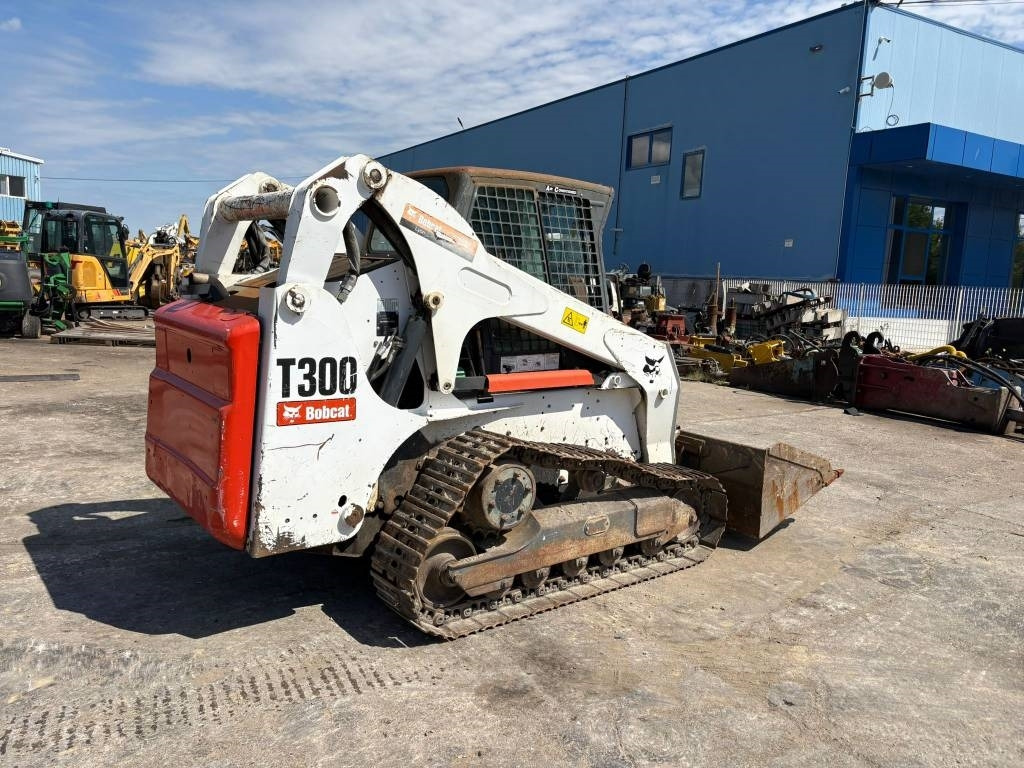 Bobcat T 300 - Mini chargeuse: photos 4 Bobcat T 300 - Mini chargeuse: photos 4