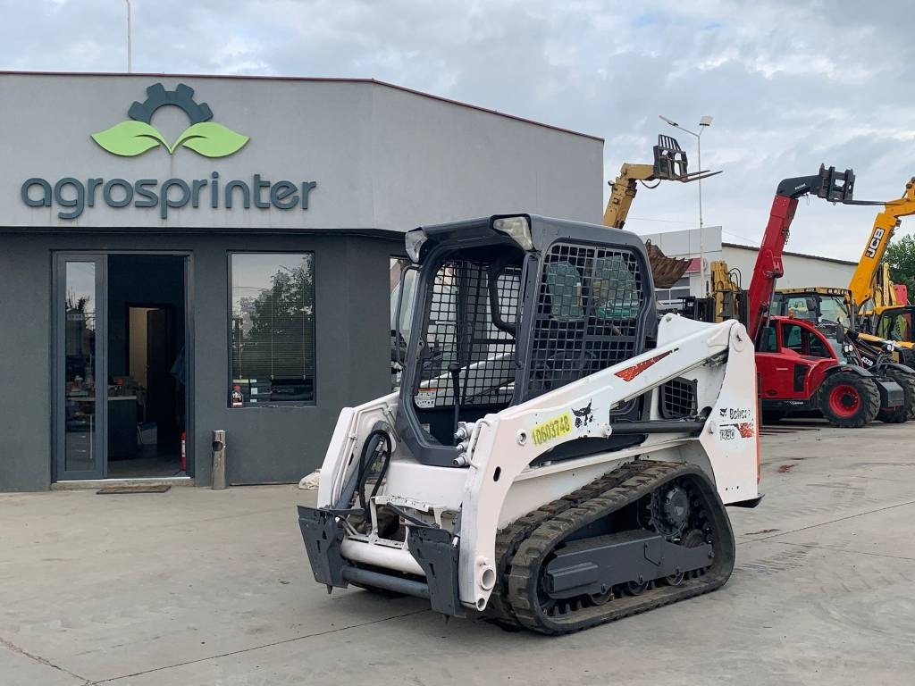Bobcat T 450 - Mini chargeuse: photos 1 Bobcat T 450 - Mini chargeuse: photos 1