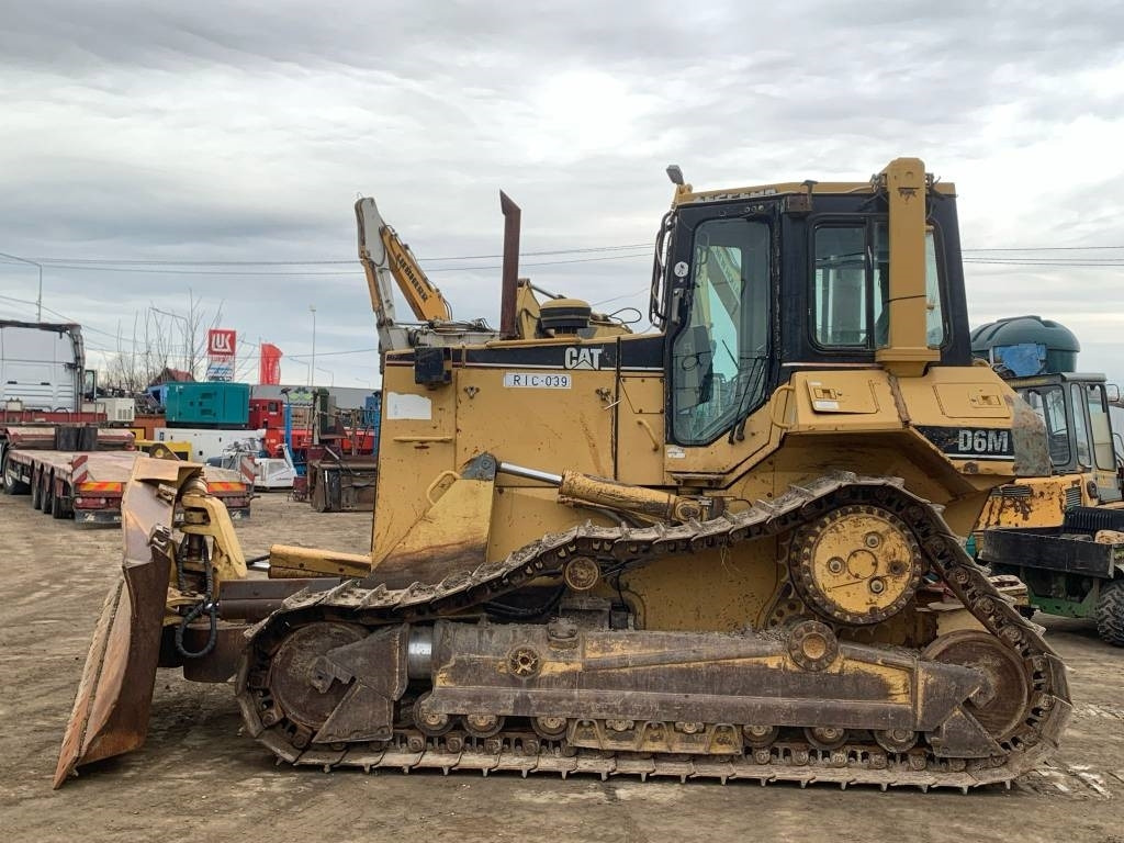 CAT D 6 M XL  - Bulldozer: photos 2 CAT D 6 M XL  - Bulldozer: photos 2