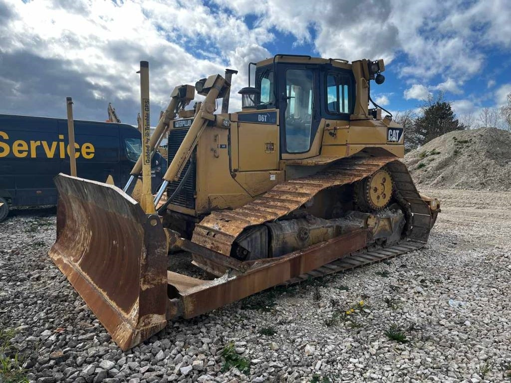 CAT D 6 T LGP  - Bulldozer: photos 1 CAT D 6 T LGP  - Bulldozer: photos 1