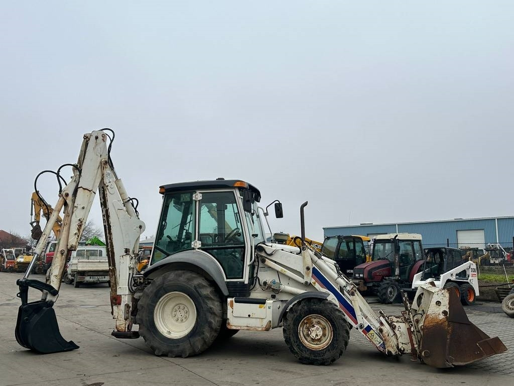 Case SR590-4PS - Tractopelle: photos 3 Case SR590-4PS - Tractopelle: photos 3
