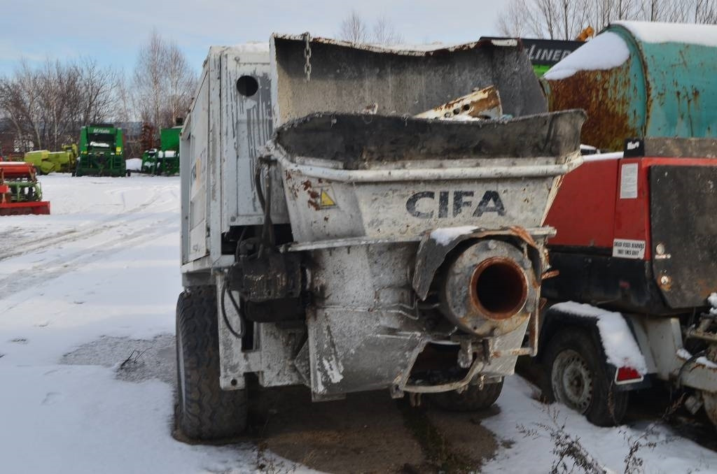 Cifa PC 707 - Pompe à béton stationnaire: photos 3 Cifa PC 707 - Pompe à béton stationnaire: photos 3