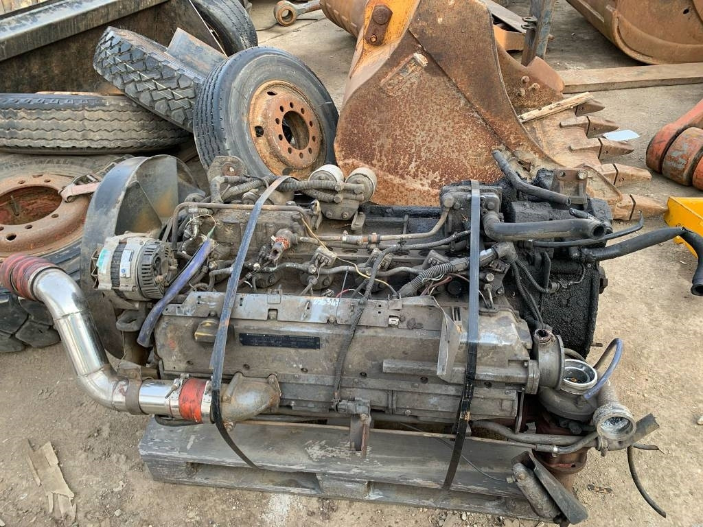 Deutz BF6M1013-26E ENGINE - Moteur pour Engins de chantier: photos 1 Deutz BF6M1013-26E ENGINE - Moteur pour Engins de chantier: photos 1