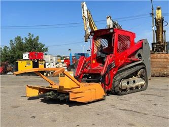 Gehl RT 175+Landhonor Forestry Mulcher - Chargeuse compacte sur chenilles: photos 1 Gehl RT 175+Landhonor Forestry Mulcher - Chargeuse compacte sur chenilles: photos 1