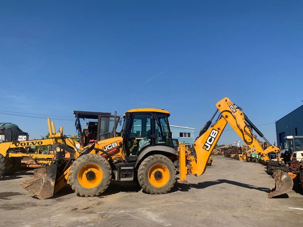 JCB 4 CX - Tractopelle: photos 5 JCB 4 CX - Tractopelle: photos 5