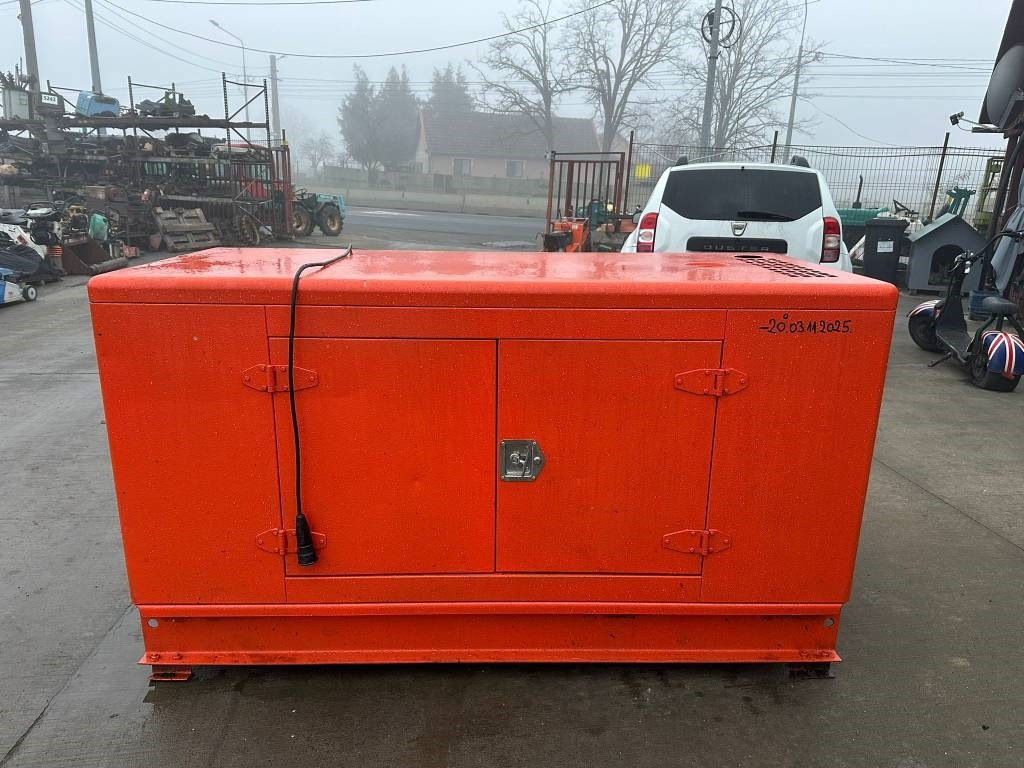 Kawakenki STC30 - Groupe électrogène: photos 3 Kawakenki STC30 - Groupe électrogène: photos 3