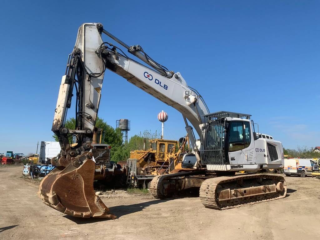 Liebherr R 936 LC - Pelle sur chenille: photos 1 Liebherr R 936 LC - Pelle sur chenille: photos 1