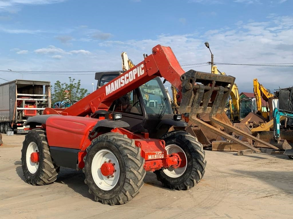 Manitou MVT 730 Agri - Chariot télescopique: photos 4 Manitou MVT 730 Agri - Chariot télescopique: photos 4