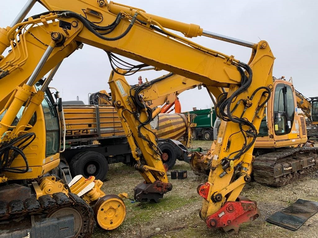 Pelle sur chenille New Holland E 135 SR-1ES RAILWAY: photos 11 Pelle sur chenille New Holland E 135 SR-1ES RAILWAY: photos 11