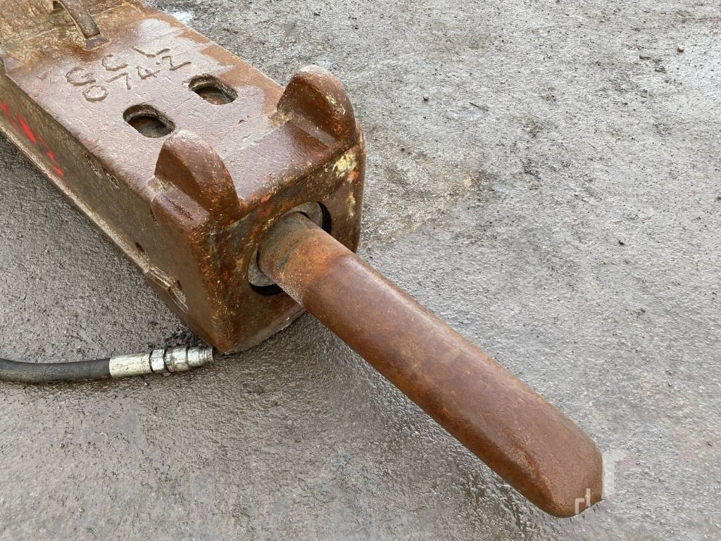 Prodem PRB400 - Marteau hydraulique pour Engins de chantier: photos 5 Prodem PRB400 - Marteau hydraulique pour Engins de chantier: photos 5