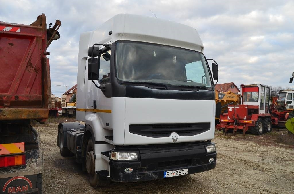 Renault Premium 420 DCI - Tracteur routier: photos 2 Renault Premium 420 DCI - Tracteur routier: photos 2