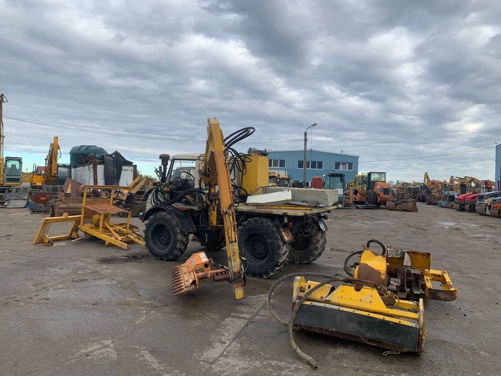 Mercedes-Benz 406A  - Véhicule de voirie/ Spécial: photos 2 Mercedes-Benz 406A  - Véhicule de voirie/ Spécial: photos 2