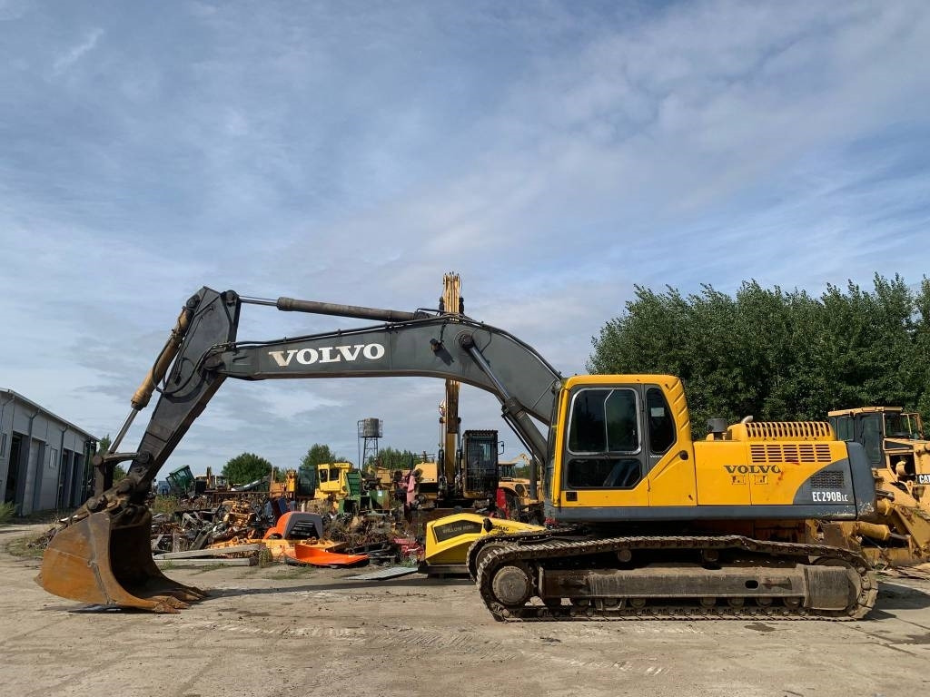 Pelle sur chenille Volvo EC 290 B LC: photos 6