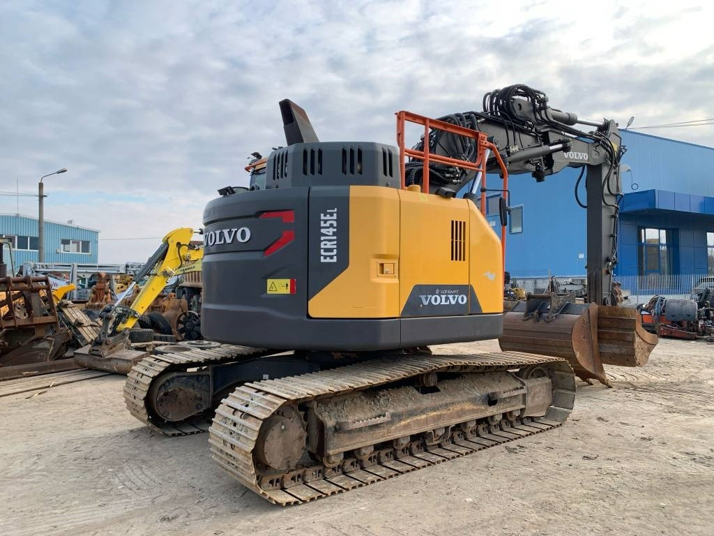 Pelle sur chenille Volvo ECR145EL: photos 7