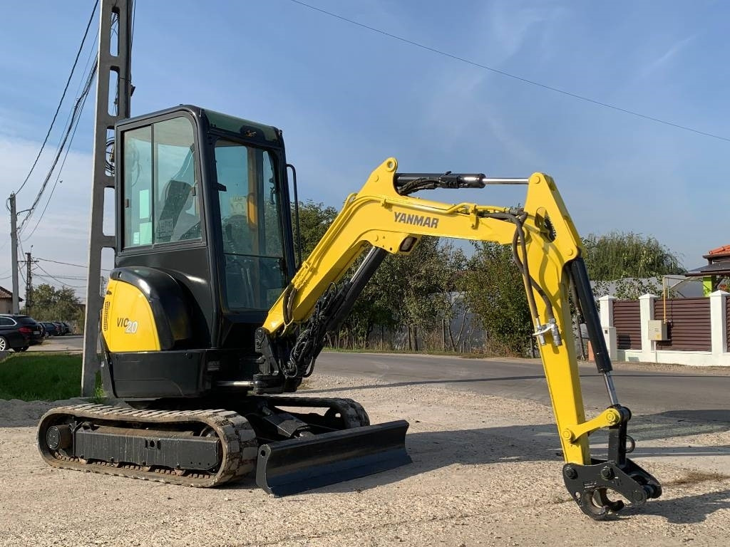 Yanmar Vio 20-4 - Mini pelle: photos 2 Yanmar Vio 20-4 - Mini pelle: photos 2