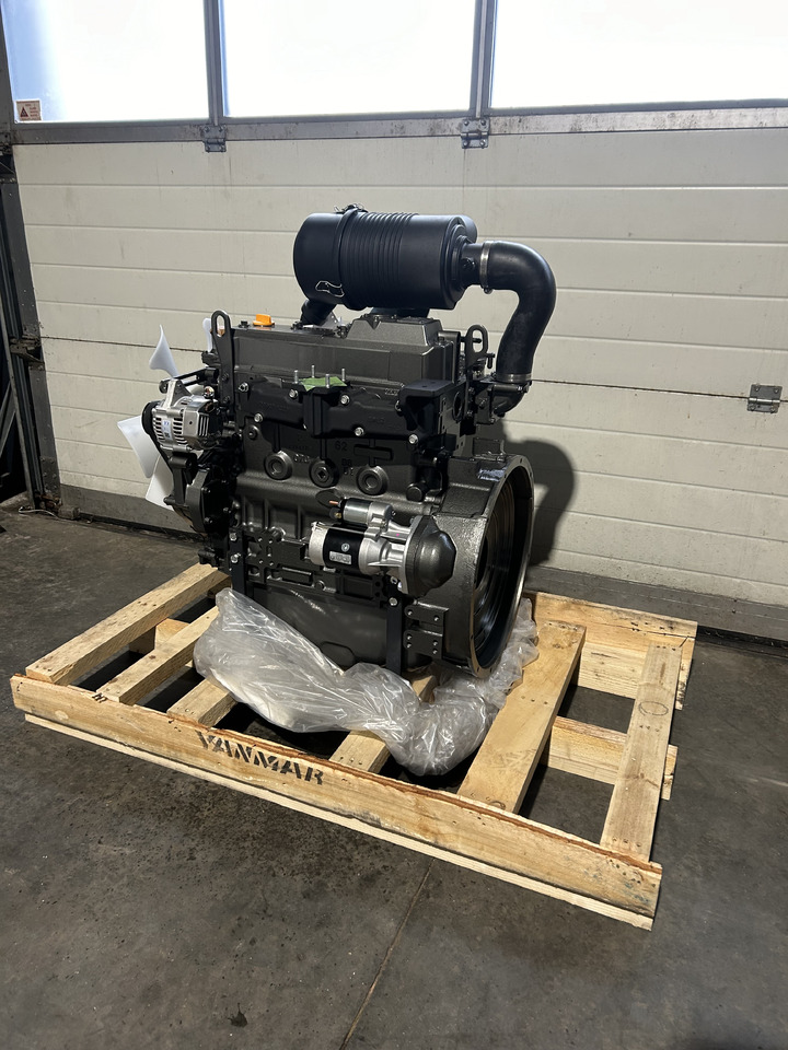 Yanmar 4TNV98 - Moteur pour Engins de chantier: photos 3 Yanmar 4TNV98 - Moteur pour Engins de chantier: photos 3