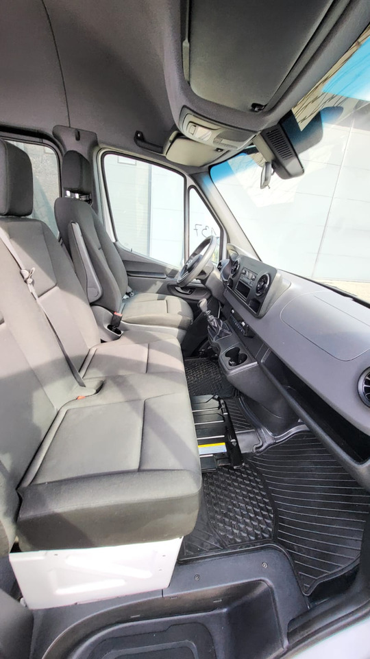 Transport de personnes Mercedes-Benz Sprinter 316 CDI - 8 places: photos 7