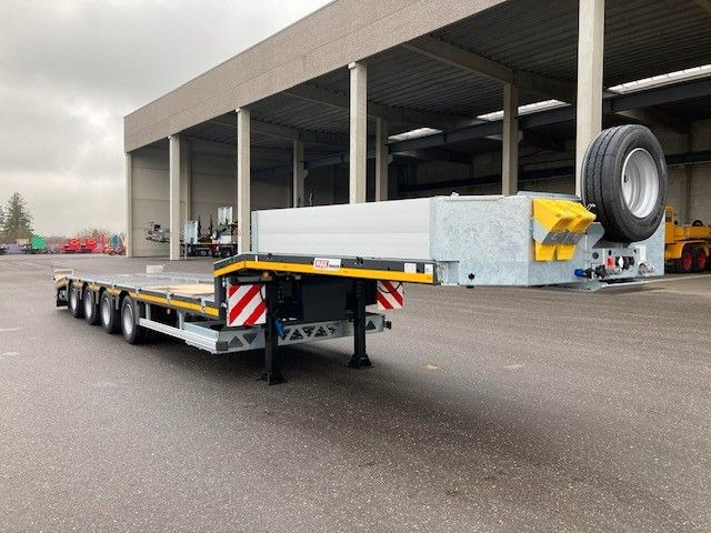 Faymonville MAXTRAILER 4 AXLE - Semi-remorque surbaissé: photos 1 Faymonville MAXTRAILER 4 AXLE - Semi-remorque surbaissé: photos 1