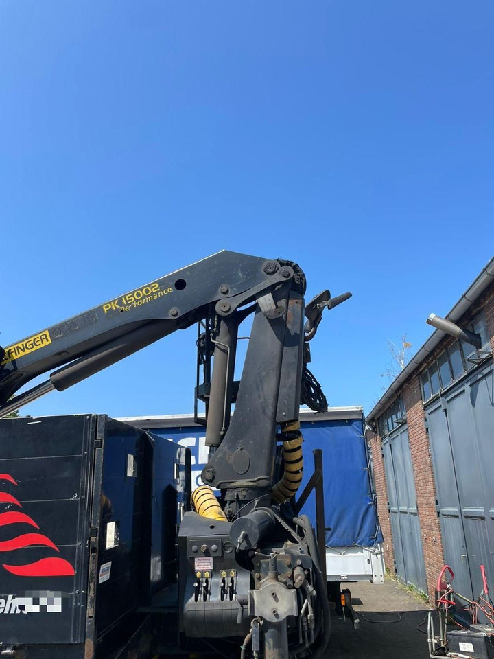 MAN TGX 26.440 6x2 LLW Pritsche mit Kran Palfinge - Camion plateau: photos 2 MAN TGX 26.440 6x2 LLW Pritsche mit Kran Palfinge - Camion plateau: photos 2