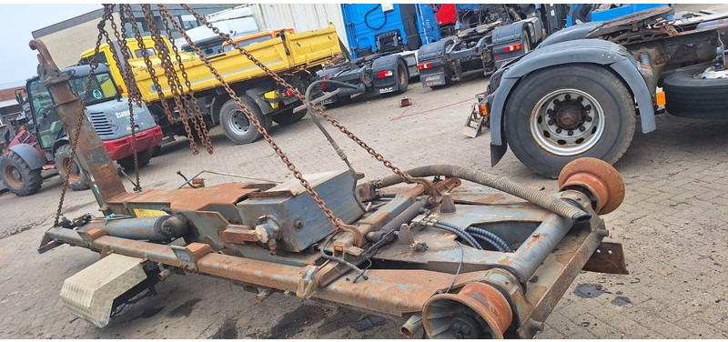 MARREL Aufbau Hakenabroller Marrel für 3Achser - Ampliroll/ Multibenne système: photos 3 MARREL Aufbau Hakenabroller Marrel für 3Achser - Ampliroll/ Multibenne système: photos 3