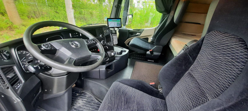 Mercedes-Benz 2545 Actros Pritsche Kran Palfinger PK21001 - Camion plateau, Camion grue: photos 5 Mercedes-Benz 2545 Actros Pritsche Kran Palfinger PK21001 - Camion plateau, Camion grue: photos 5