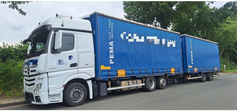 Mercedes-Benz 2642 BDF - Camion à rideaux coulissants: photos 1 Mercedes-Benz 2642 BDF - Camion à rideaux coulissants: photos 1