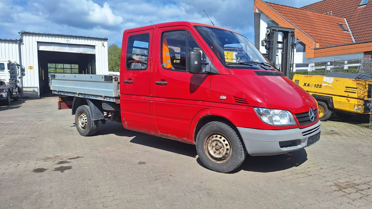 Utilitaire plateau, Utilitaire double cabine Mercedes-Benz 313 Pritsche Doppelkabine