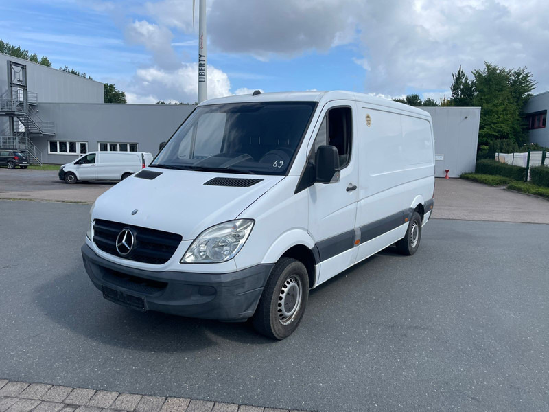 Mercedes-Benz Sprinter 315 - Fourgon utilitaire: photos 1 Mercedes-Benz Sprinter 315 - Fourgon utilitaire: photos 1
