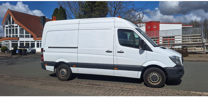 Mercedes-Benz Sprinter II Kasten 216CDI Lang/Hoch - Fourgonnette: photos 2 Mercedes-Benz Sprinter II Kasten 216CDI Lang/Hoch - Fourgonnette: photos 2