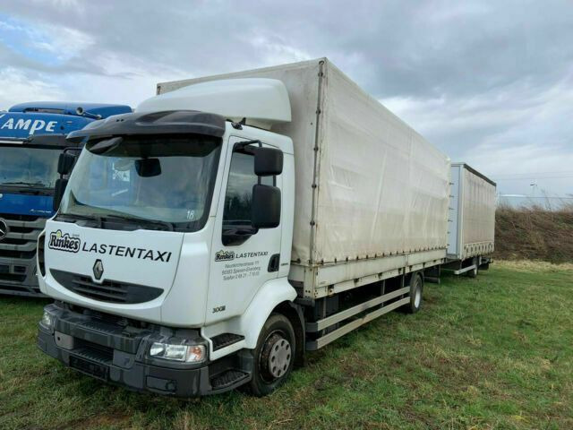 Renault 44A - Camion à rideaux coulissants: photos 2 Renault 44A - Camion à rideaux coulissants: photos 2