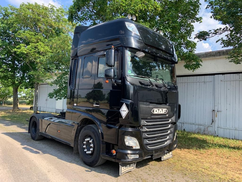 DAF XF 106/460 SSC Vollausstattung - Tracteur routier: photos 1 DAF XF 106/460 SSC Vollausstattung - Tracteur routier: photos 1