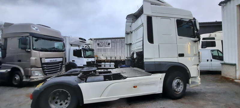 DAF XF106- 460 Space Cap Vollaustt.Top Top Zus - Tracteur routier: photos 5 DAF XF106- 460 Space Cap Vollaustt.Top Top Zus - Tracteur routier: photos 5