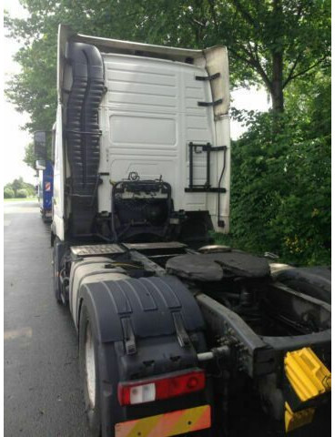 Volvo FH 440 G.Haus-Hochdach Euro:4 German Truck - Tracteur routier: photos 4 Volvo FH 440 G.Haus-Hochdach Euro:4 German Truck - Tracteur routier: photos 4