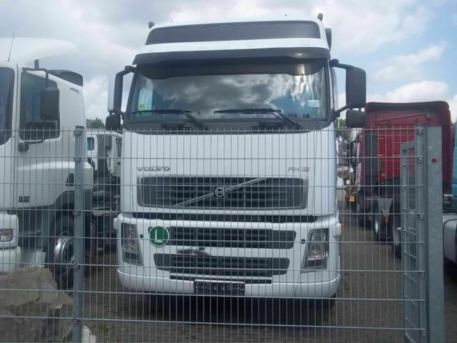Volvo FH12-420 Globelt. VEB Klima Kipphydraulik - Tracteur routier: photos 1 Volvo FH12-420 Globelt. VEB Klima Kipphydraulik - Tracteur routier: photos 1