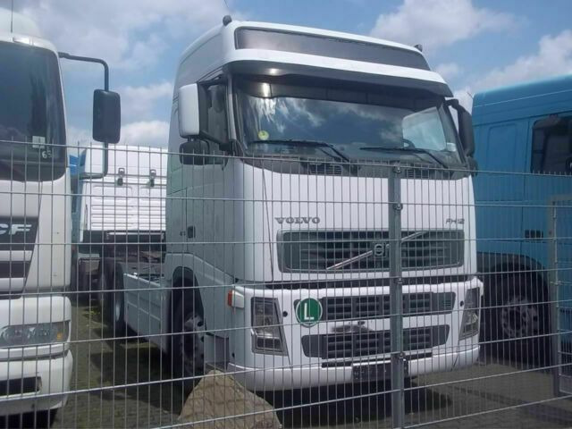 Volvo FH12-420 Globelt. VEB Klima Kipphydraulik - Tracteur routier: photos 2 Volvo FH12-420 Globelt. VEB Klima Kipphydraulik - Tracteur routier: photos 2
