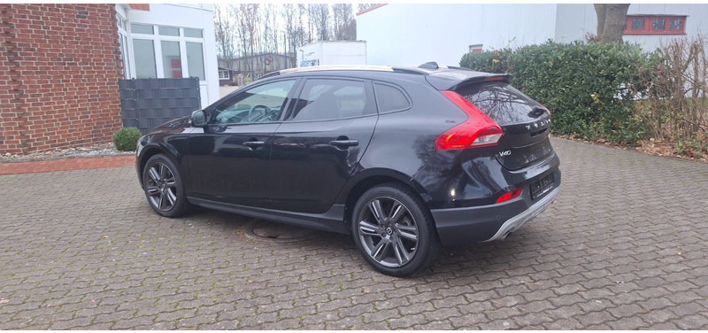 Volvo V40 Cross Country You! - Voiture: photos 5 Volvo V40 Cross Country You! - Voiture: photos 5