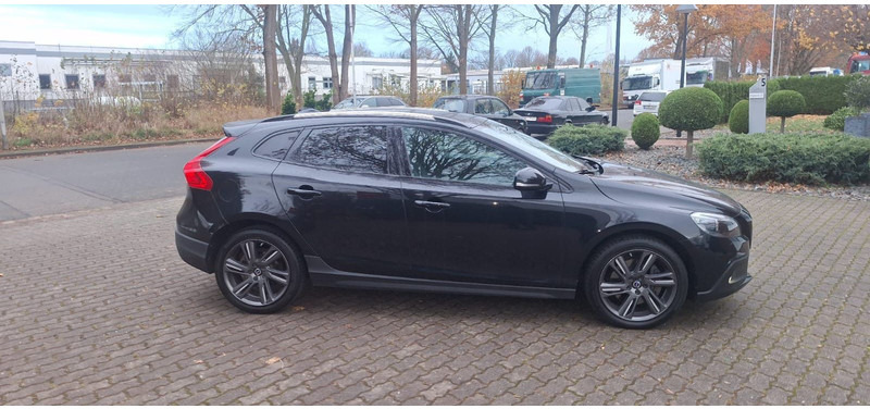 Volvo V40 Cross Country You! - Voiture: photos 3 Volvo V40 Cross Country You! - Voiture: photos 3
