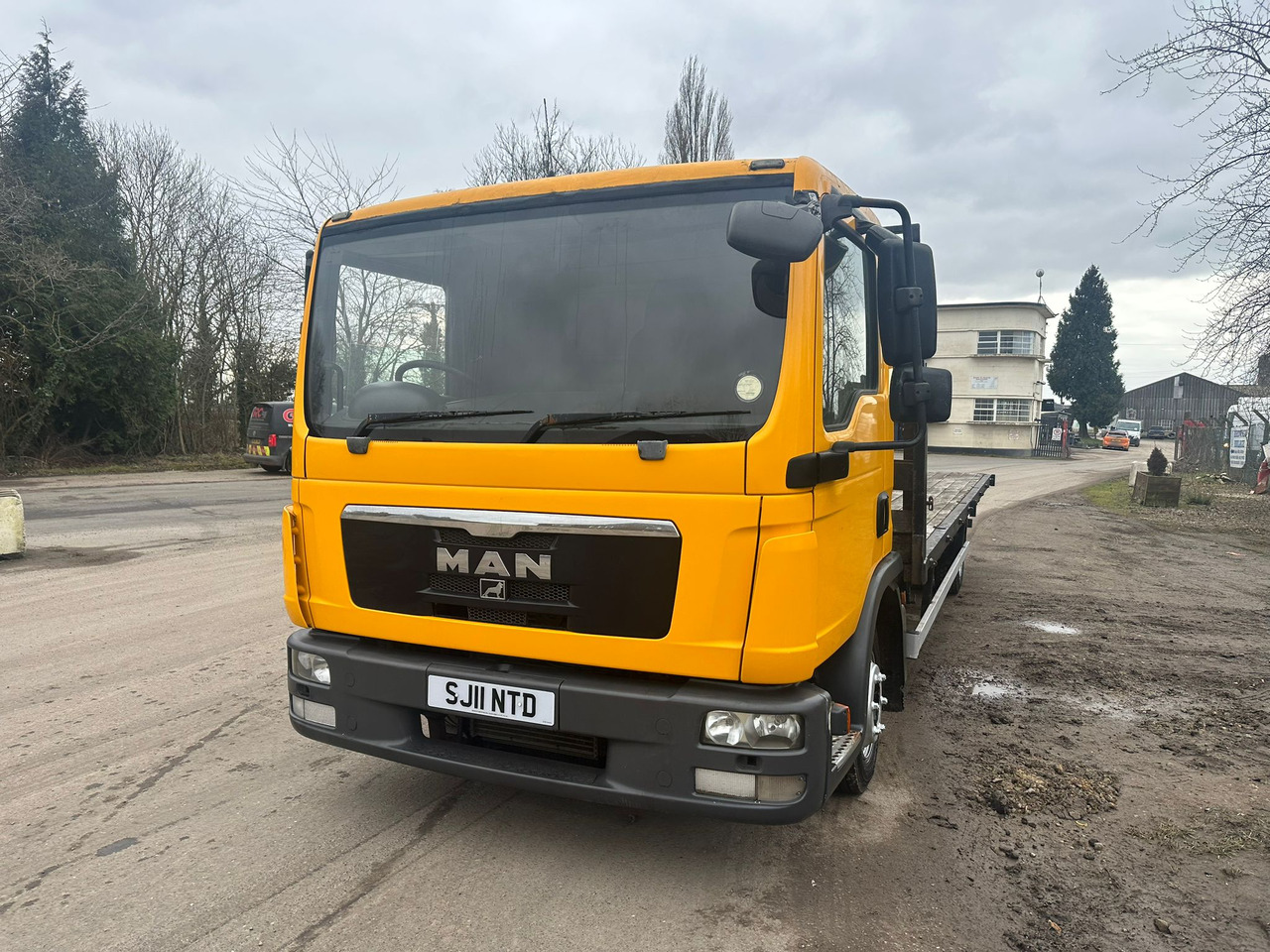 2011 MAN TGL 8 Flatbed Truck - Camion plateau: photos 2 2011 MAN TGL 8 Flatbed Truck - Camion plateau: photos 2