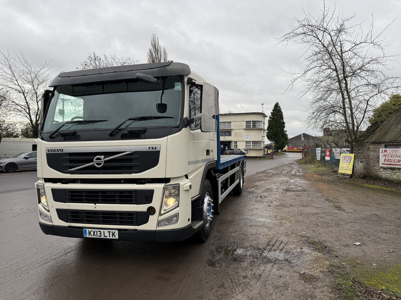 2013 Volvo FM 330 Flatbed - Camion plateau: photos 5 2013 Volvo FM 330 Flatbed - Camion plateau: photos 5