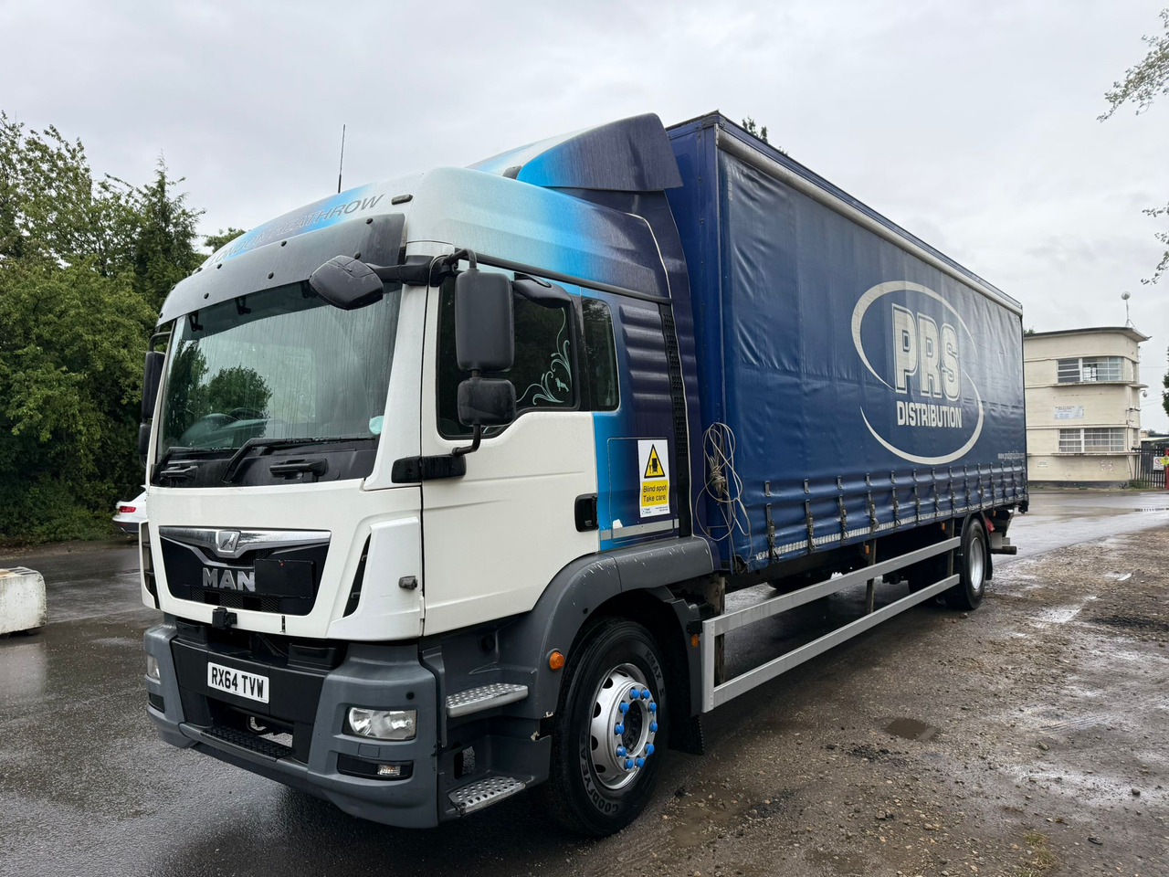 2014 MAN TGM Curtainside Truck - Camion frigorifique: photos 2 2014 MAN TGM Curtainside Truck - Camion frigorifique: photos 2