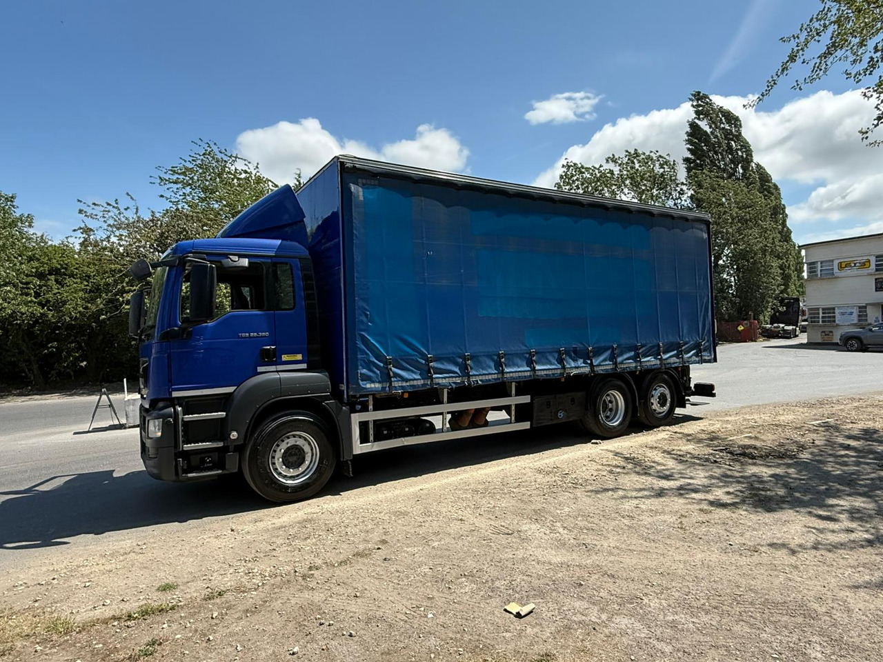 2016 MAN TGS 26 Curtainside Truck - Camion à rideaux coulissants: photos 4 2016 MAN TGS 26 Curtainside Truck - Camion à rideaux coulissants: photos 4