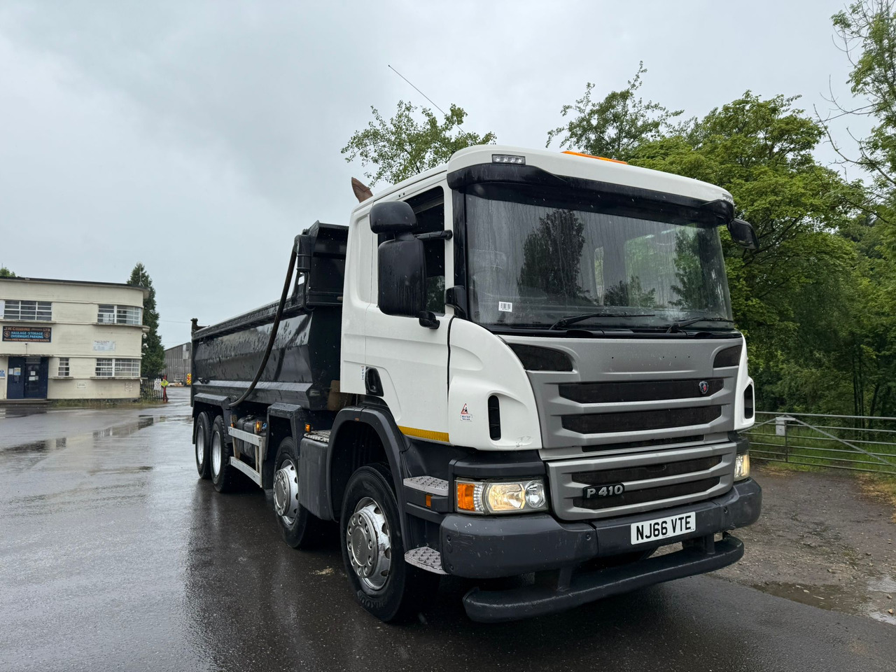 2016 Scania P410 Tipper Truck - Camion benne: photos 1 2016 Scania P410 Tipper Truck - Camion benne: photos 1
