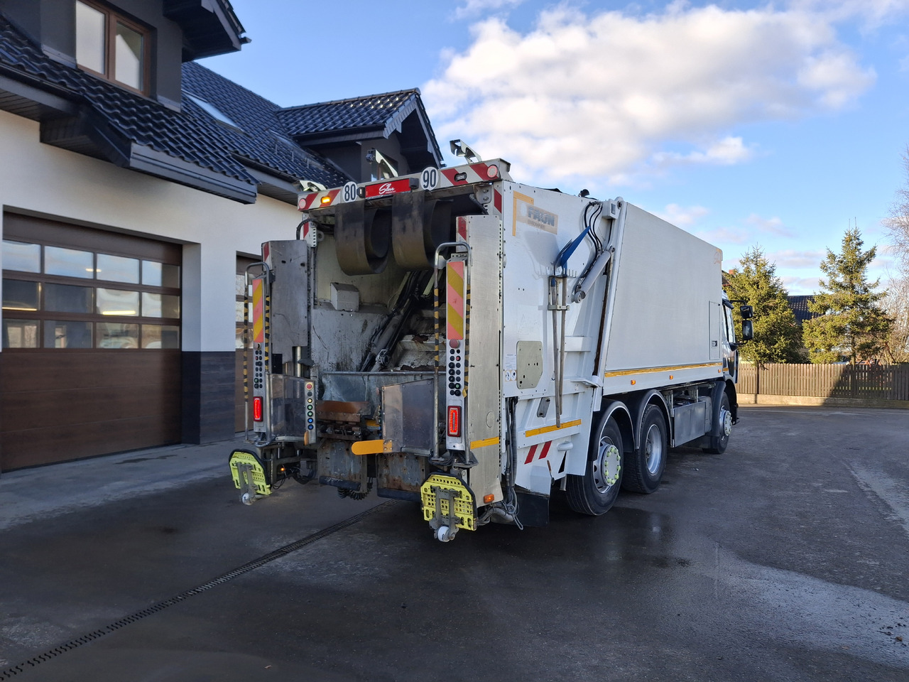 Renault D26 Śmieciarka Mullwagen Environnement VR5 LEV Euro 6 - Benne à ordures ménagères: photos 4 Renault D26 Śmieciarka Mullwagen Environnement VR5 LEV Euro 6 - Benne à ordures ménagères: photos 4