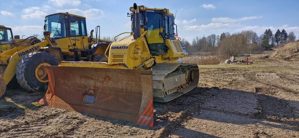 Komatsu D 61 PX -24 - Bulldozer: photos 4 Komatsu D 61 PX -24 - Bulldozer: photos 4