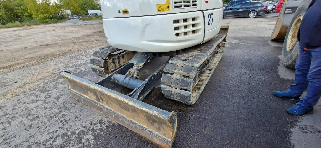 Komatsu PC 80 MR-5E0  - Mini pelle: photos 4 Komatsu PC 80 MR-5E0  - Mini pelle: photos 4